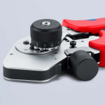 Vierpins krimptang 195 mm, digitaalalf. gedraaide contacten Knipex 97 52 63 DG