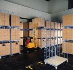 Stapelbox mit Vorderwand BxTxH 2000x1150x1850 mm aussen lichtblau, Tragfähigkeit 800 kg