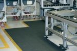 Arbeitsplatz-Bodenbelag LxBxS 900x900x16 mm, schwarz gelocht