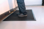 Vloerbedekking voor op de werkplek LxBxS 1500x900x10 mm, zwart Rubber, Rampmat
