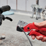 Pipe cutter for multilayer/pneumatic hoses Knipex 90 10 185